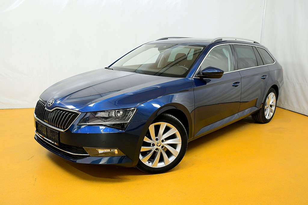 Skoda Superb Kombi 2,0 TDI Style DSG