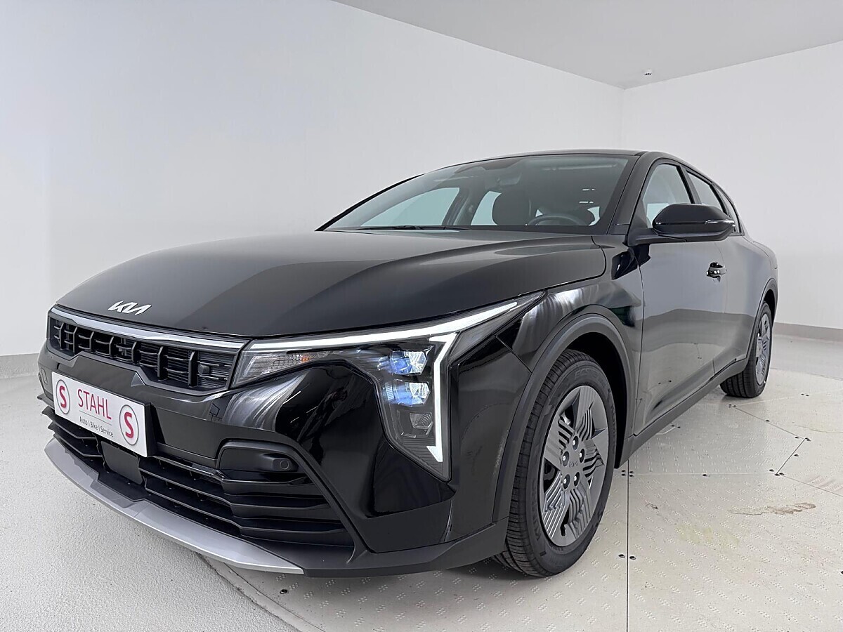 Kia K4 Hatchback Titan