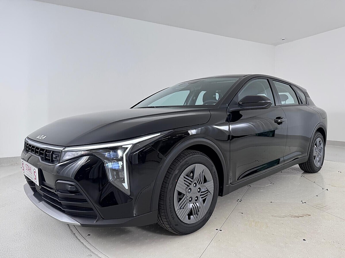 Kia K4 Hatchback Titan