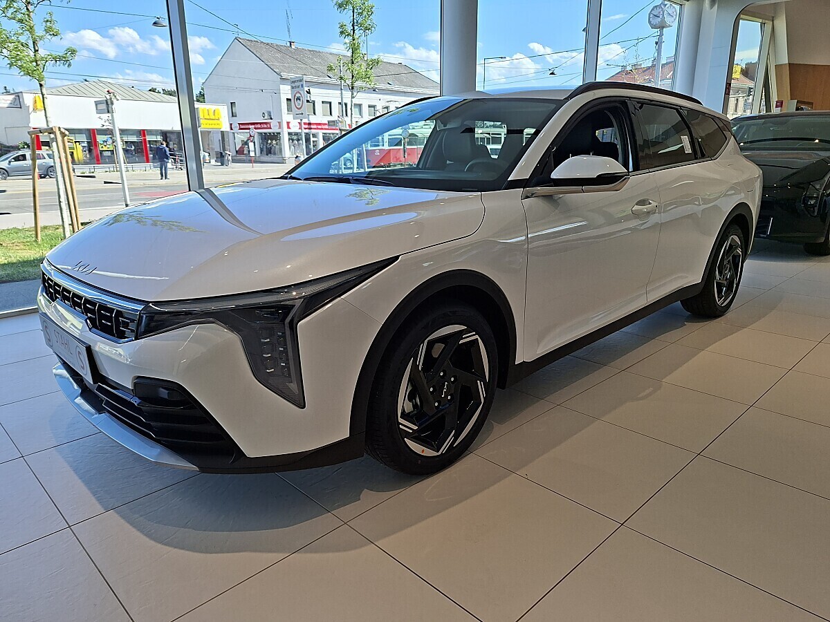 Kia K4 Sportswagon Gold