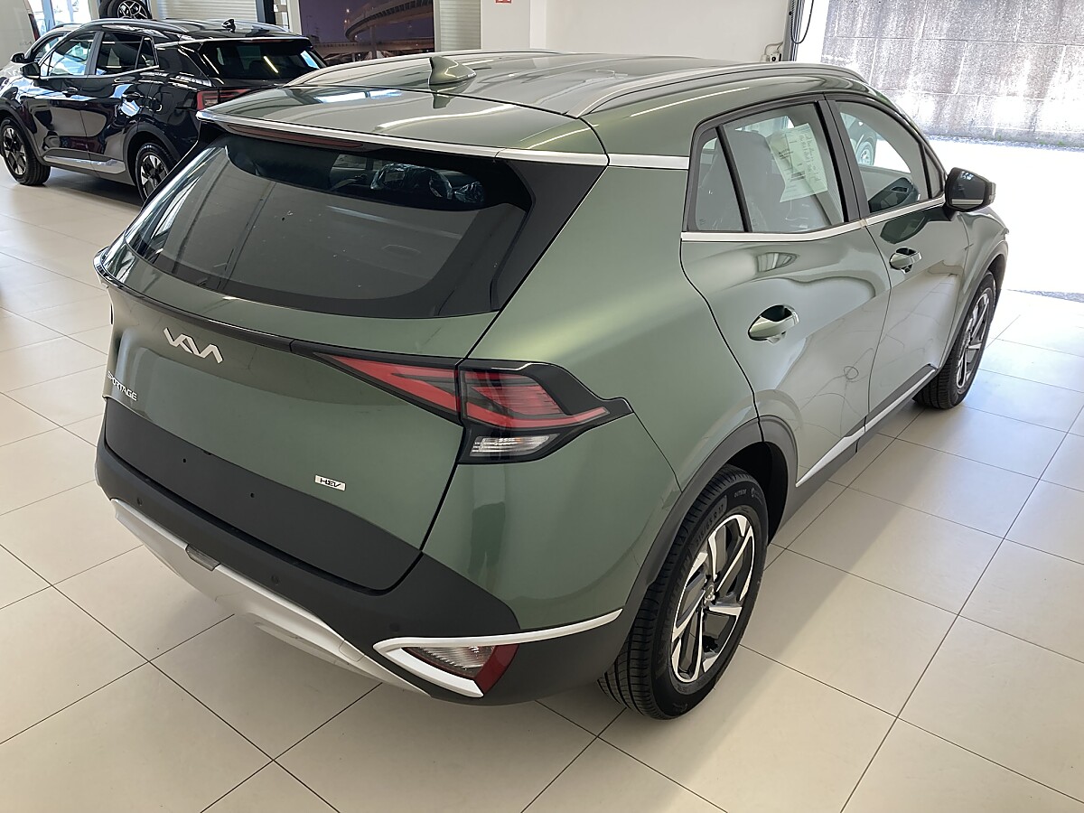 Kia Sportage HEV Silber
