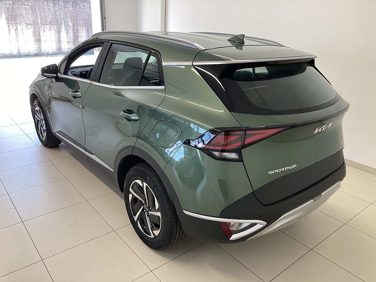 Kia Sportage HEV Silber