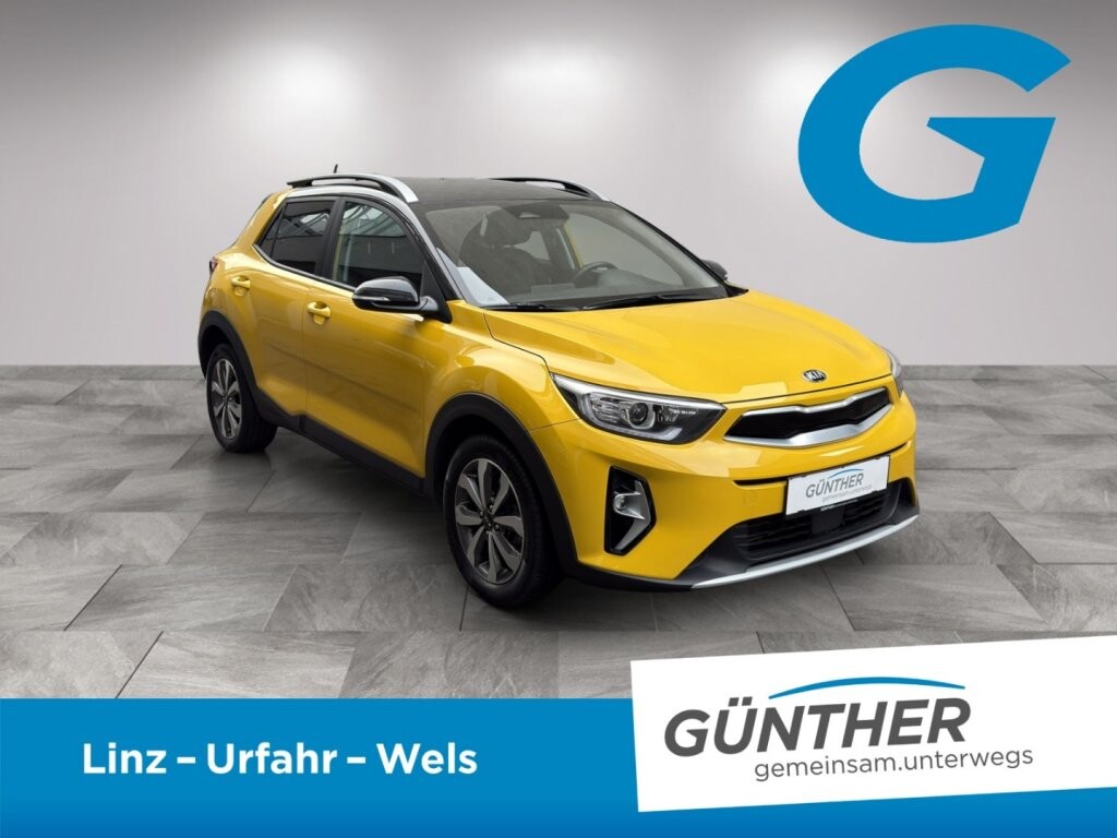 Kia Stonic Silber