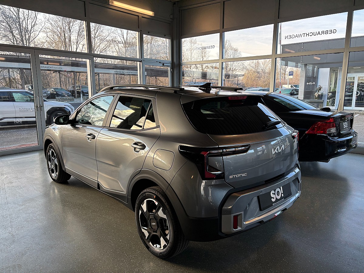 Kia Stonic PE Silber