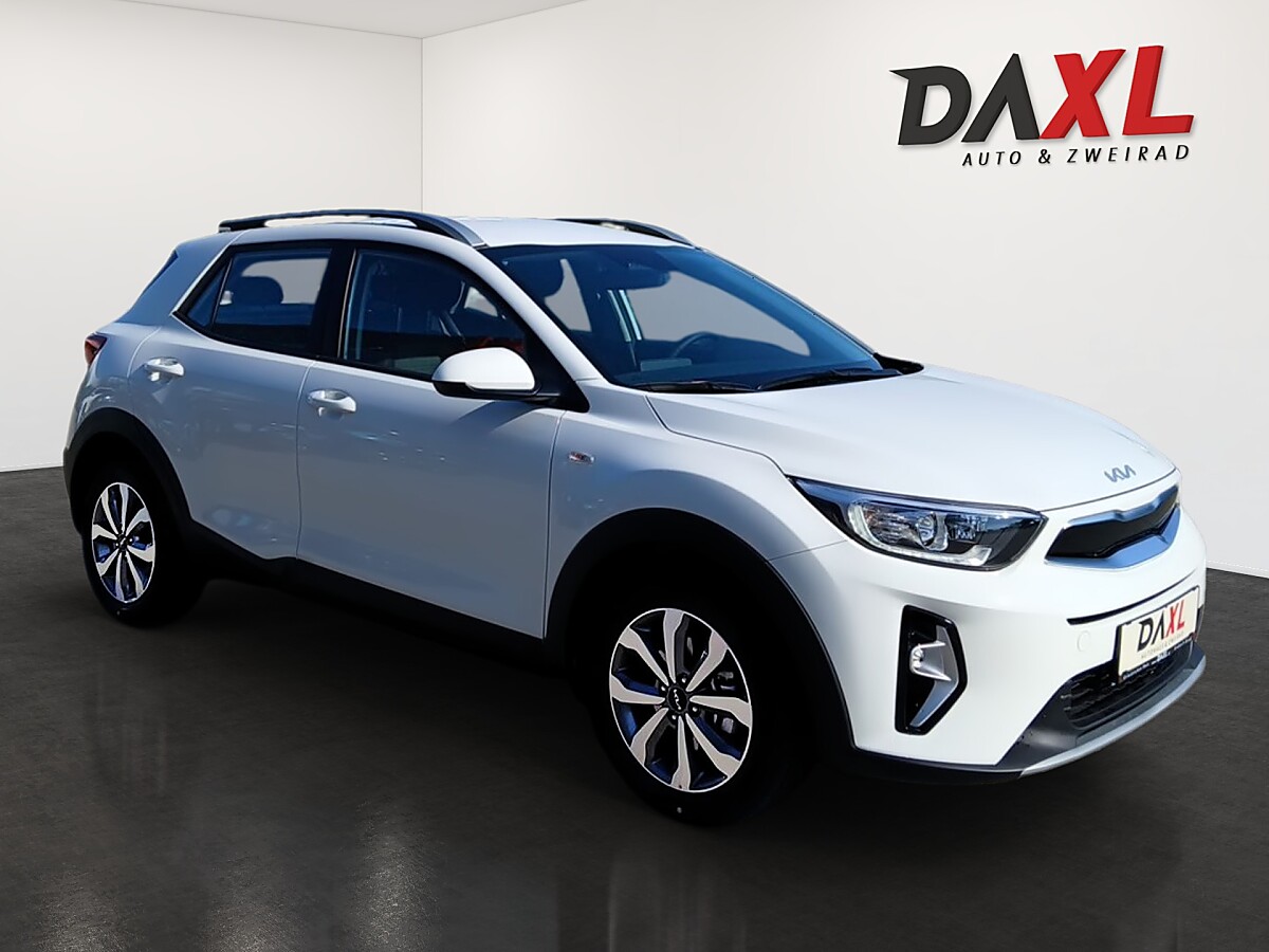 Kia Stonic Silber