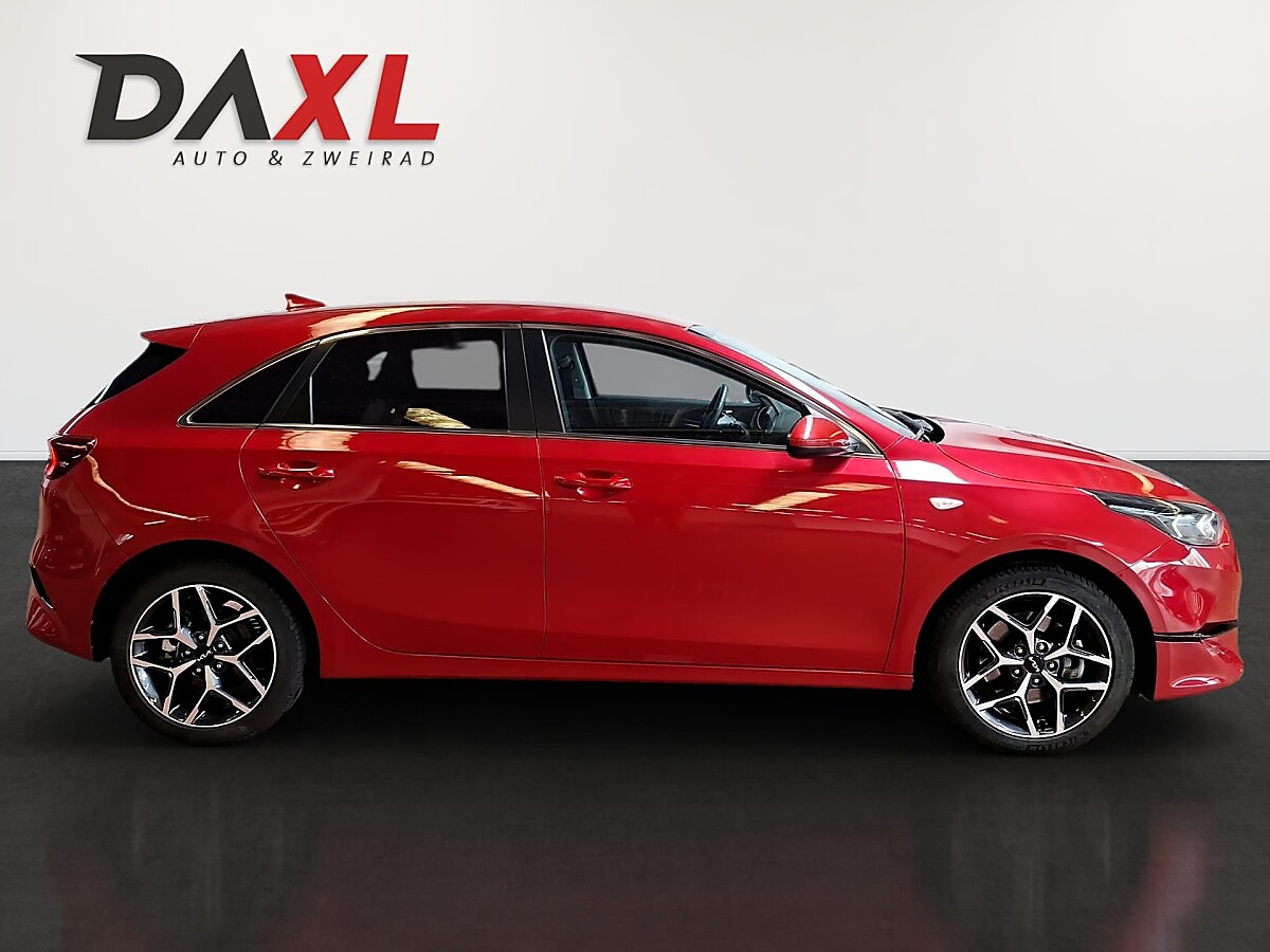 Kia Ceed Silber