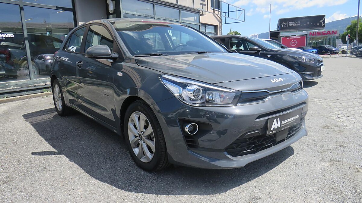 Kia Rio Silber