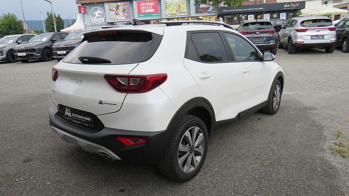 Kia Stonic Gold