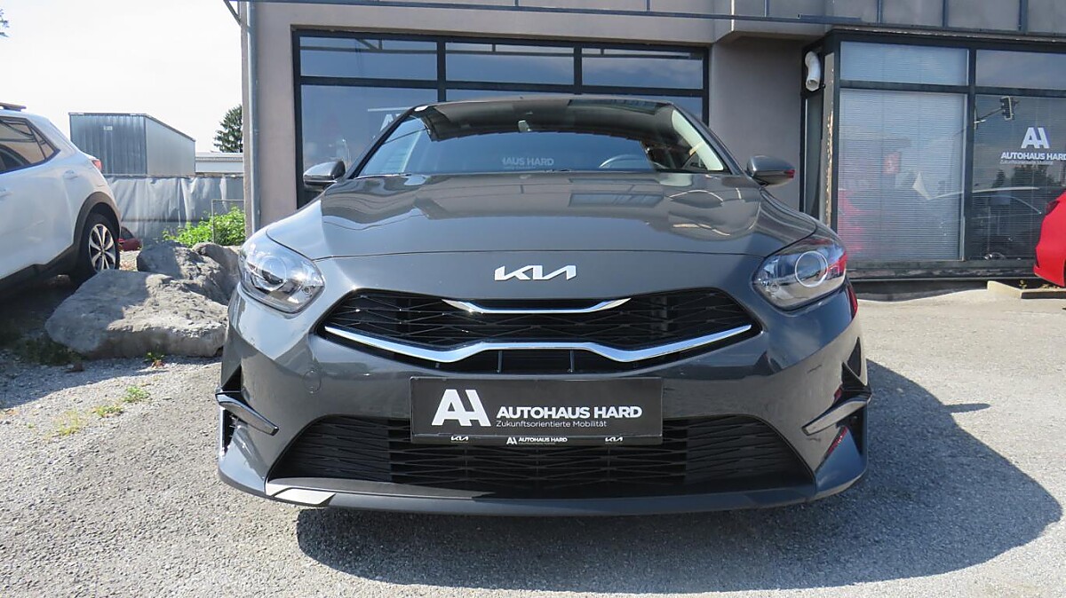 Kia Ceed Silber