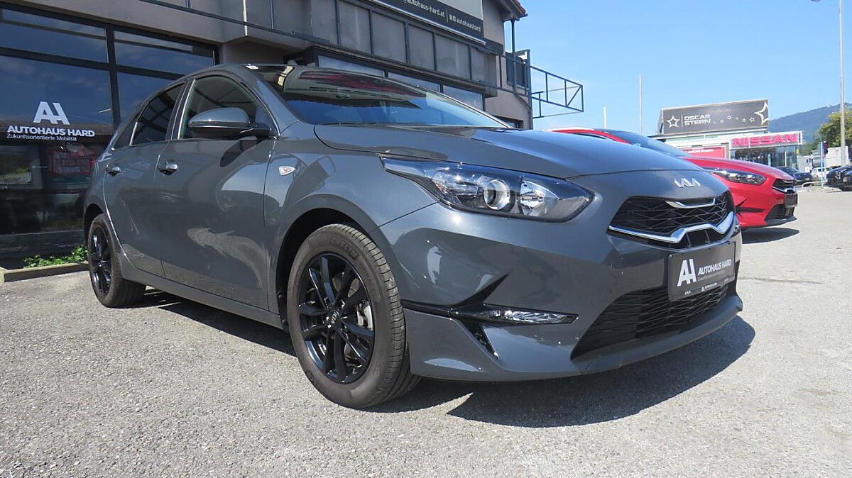 Kia Ceed Silber