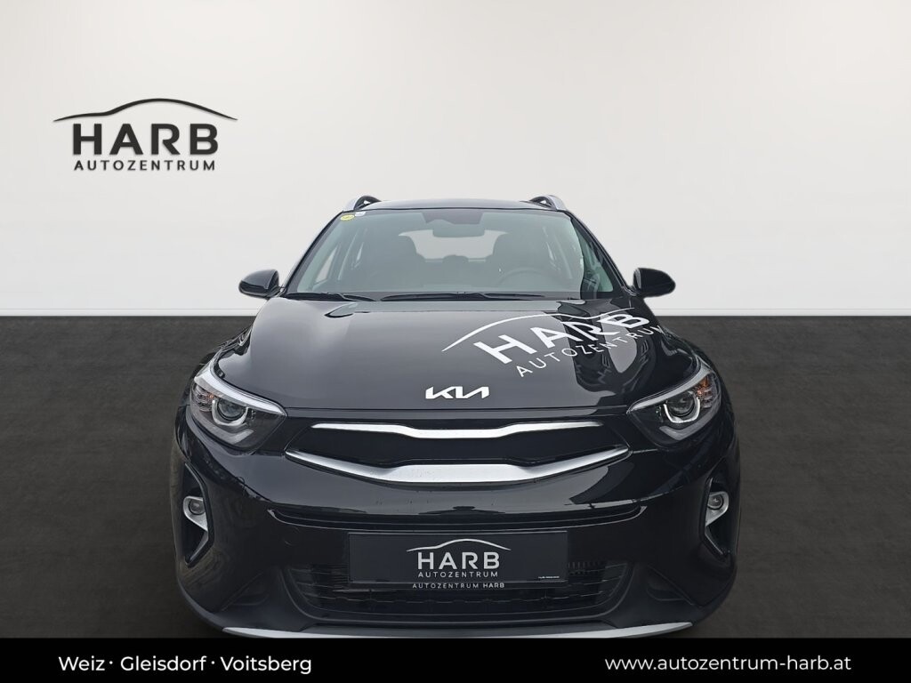 Kia Stonic Silber