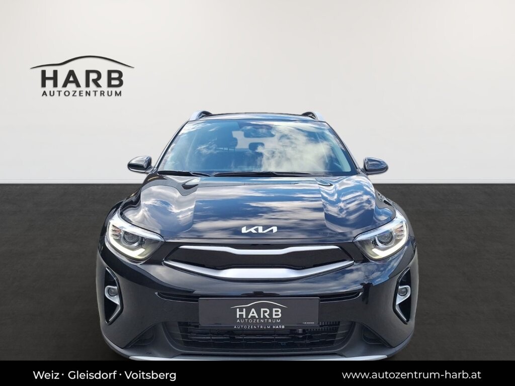 Kia Stonic Silber
