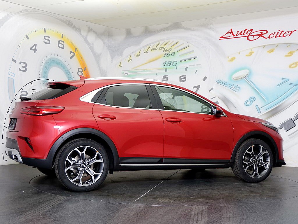 Kia XCeed (MY25) Gold
